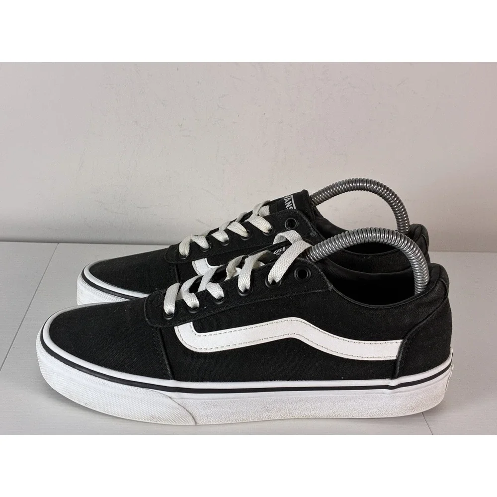 Women's Vans Ward Canvas Sneakers - Black & White - 8.5 -